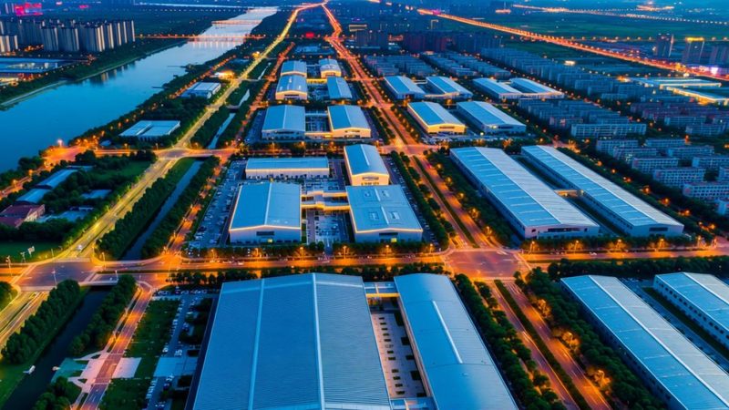 首先，靠谱的搬家公司应该具备以下标准：